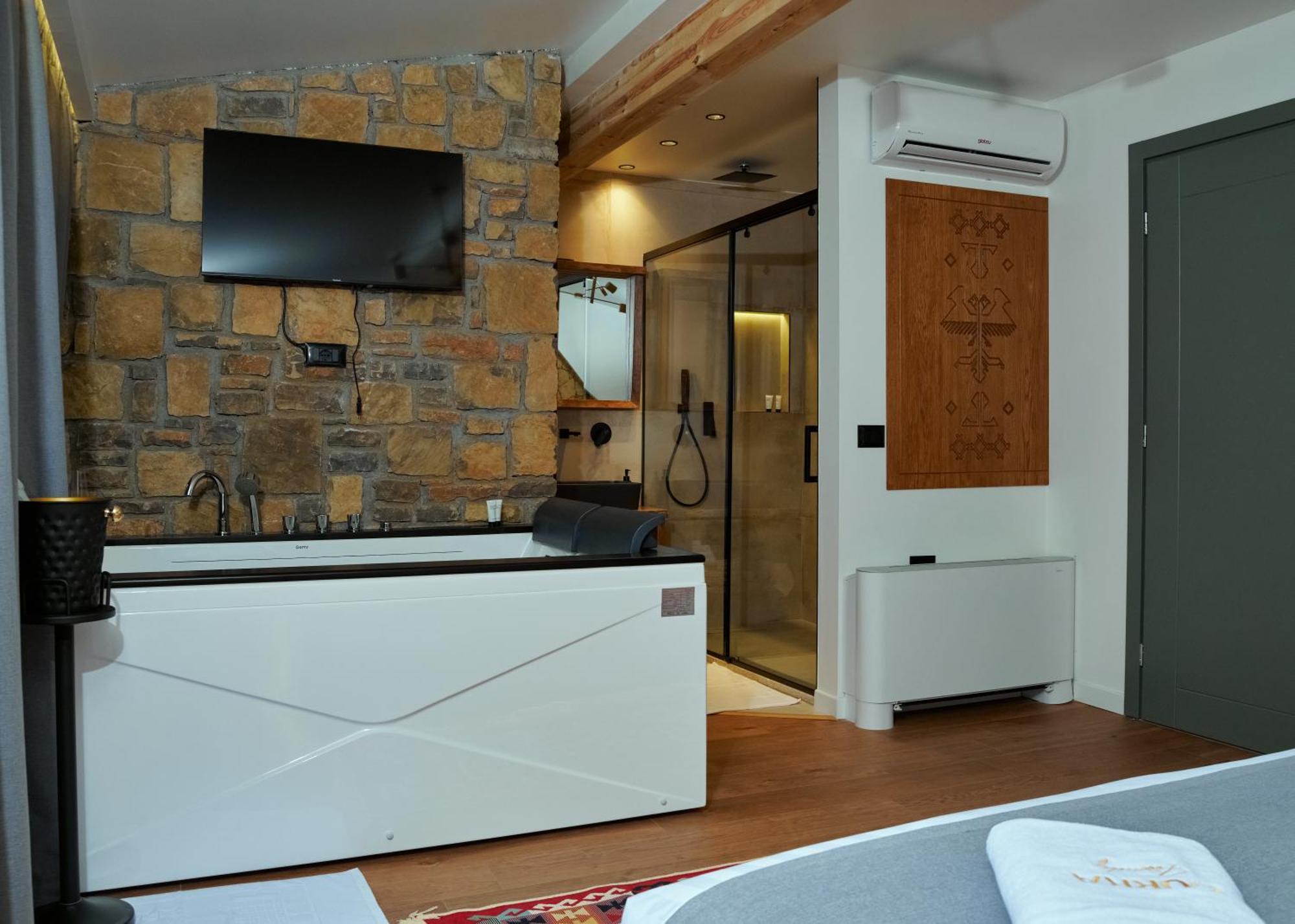 'Gurra Family' Guesthouse Теті Екстер'єр фото